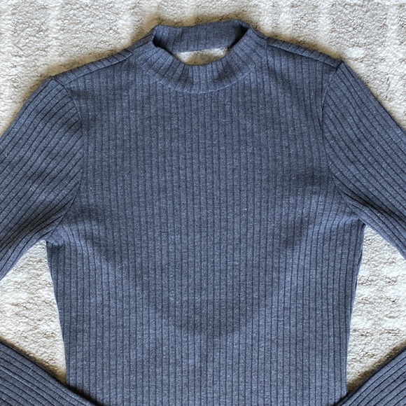 •Forever 21• NWOT Ribbed Long Sleeve Low Back Mini Dress - Picture 5 of 8